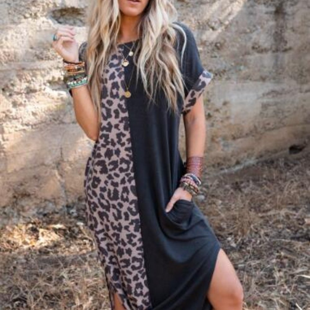 Black Contrast Solid Leopard Short Sleeve T-shirt Dress with Slits